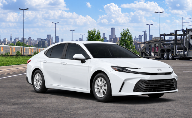 Toyota Camry SL Hybrid available for rideshare rental